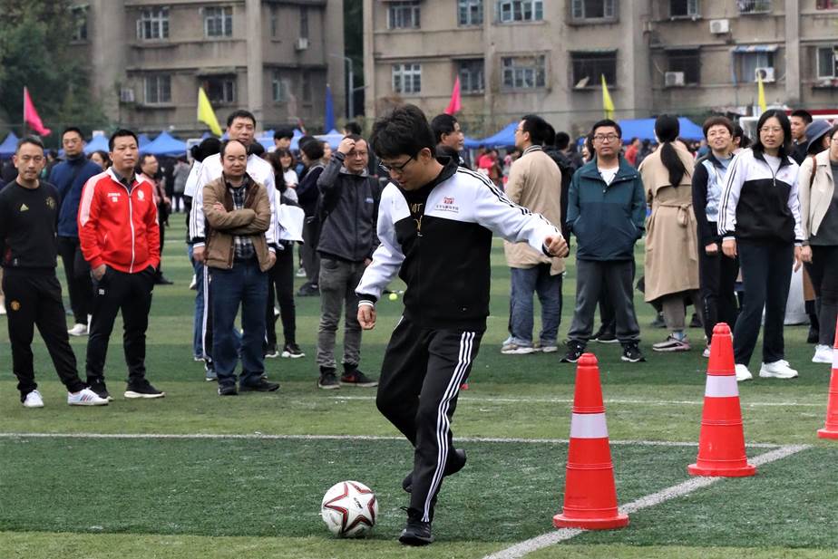 绕杆射门(青年组)-6